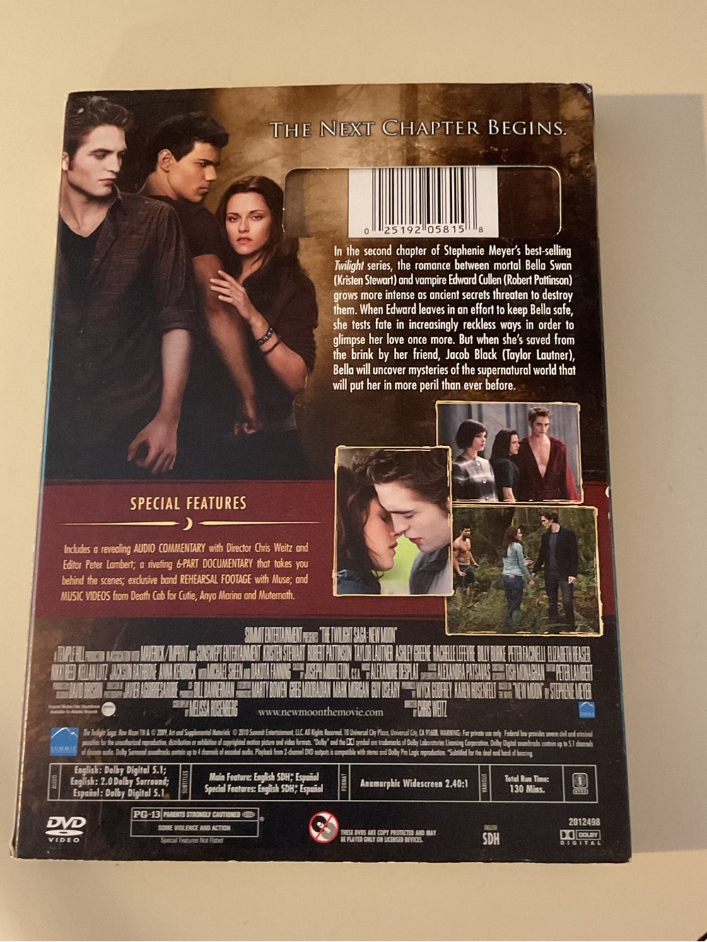 Twilight Saga 5 DVD Set: Twilight, New Moon, Eclipse, Breaking Dawn Parts 1 & 2 - Picture 8 of 17